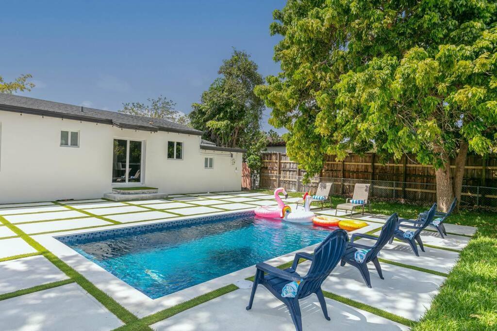 New Miami Home, Pool Near Airport And Beaches, King Bed Extérieur photo